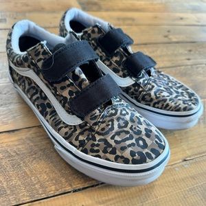 Vans Velcro skate shoes